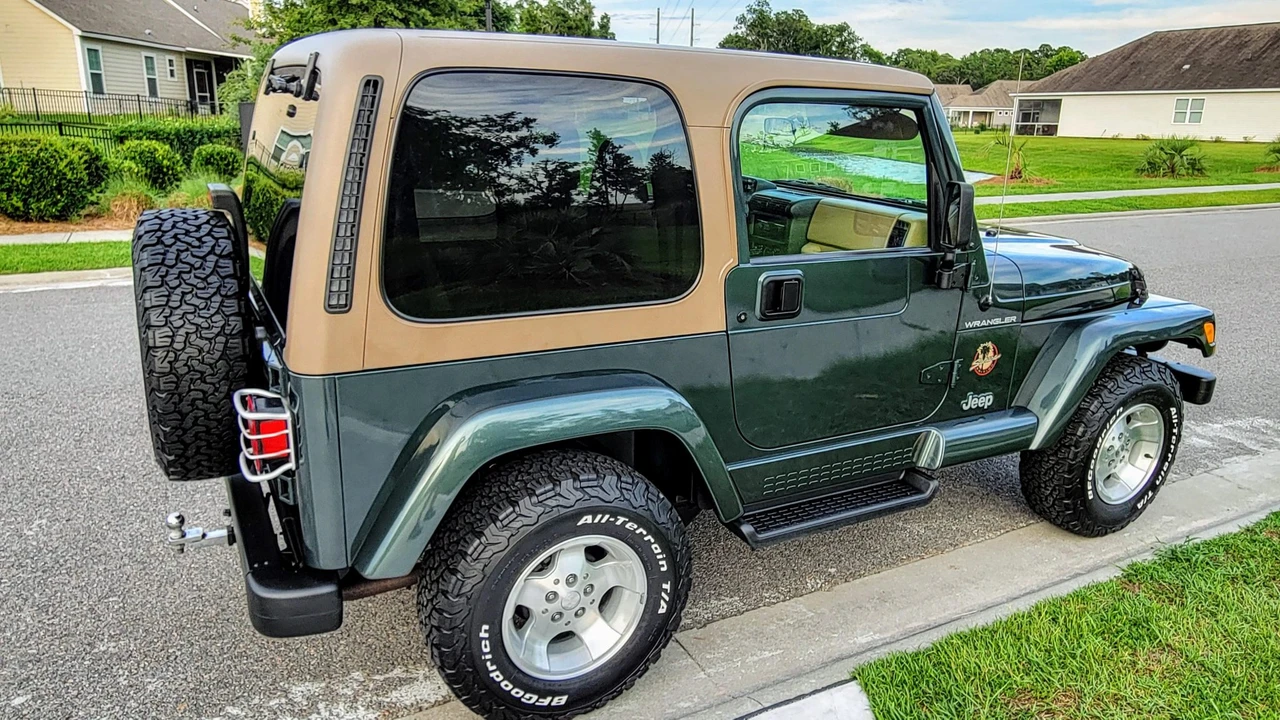 2002 Jeep TJ Wrangler - Image 12 of 31
