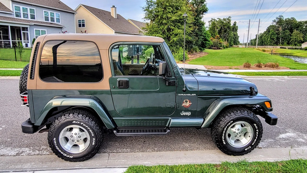 2002 Jeep TJ Wrangler - Image 13 of 31
