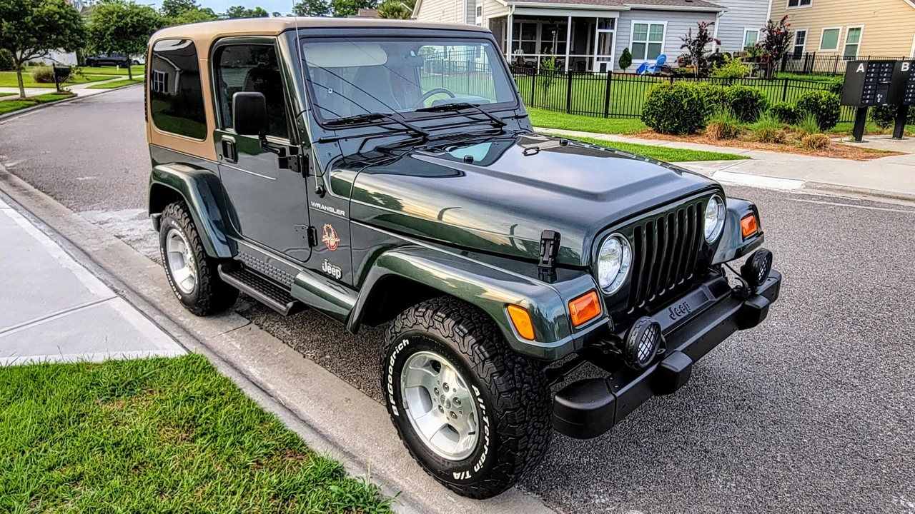 2002 Jeep TJ Wrangler - Image 16 of 31