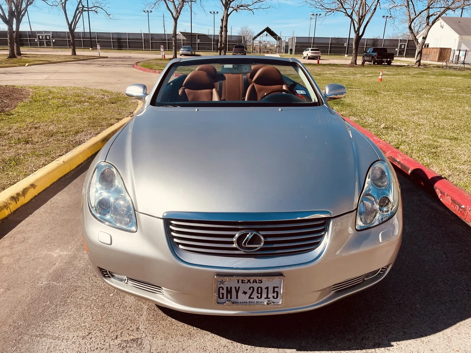 2002 Lexus SC430 - Image 2 of 31