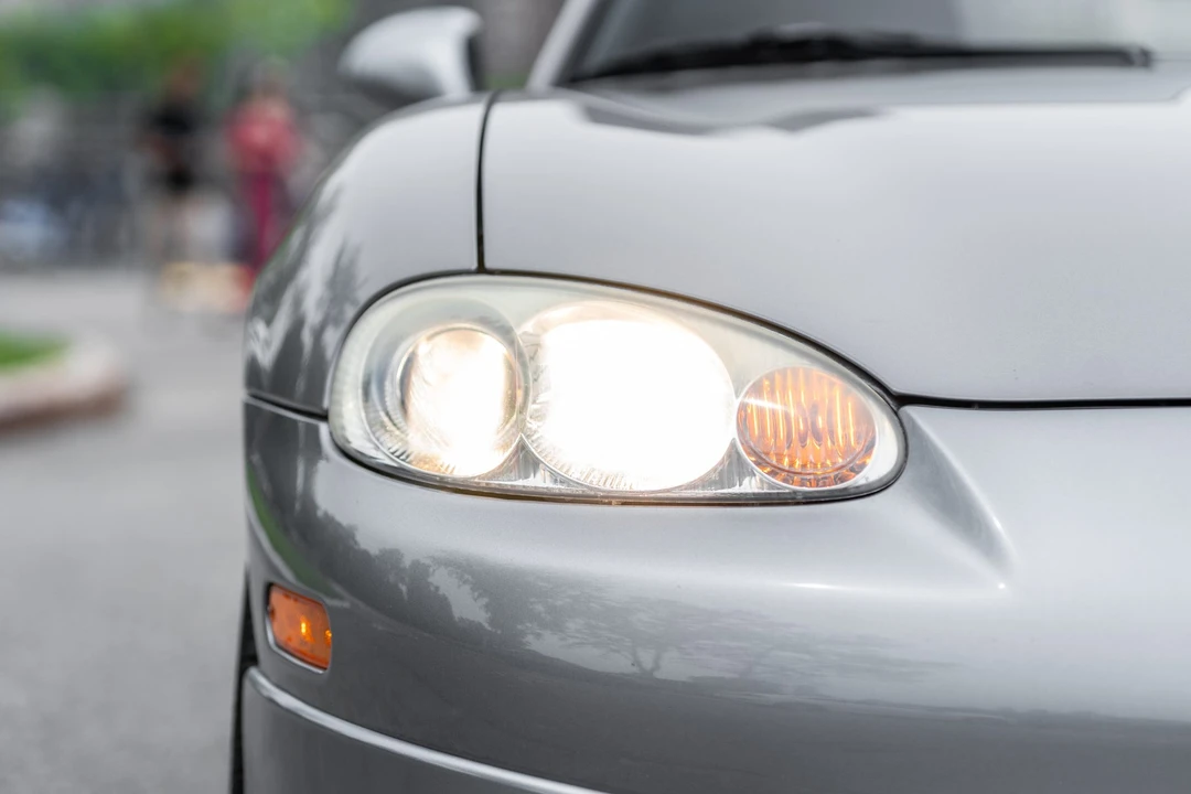 2002 Mazda NB MX-5 Miata - Image 20 of 31