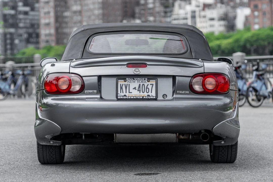 2002 Mazda NB MX-5 Miata - Image 5 of 31