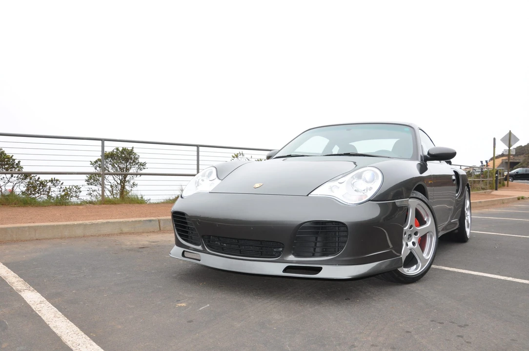 2002 Porsche 996 Turbo - Image 4 of 31