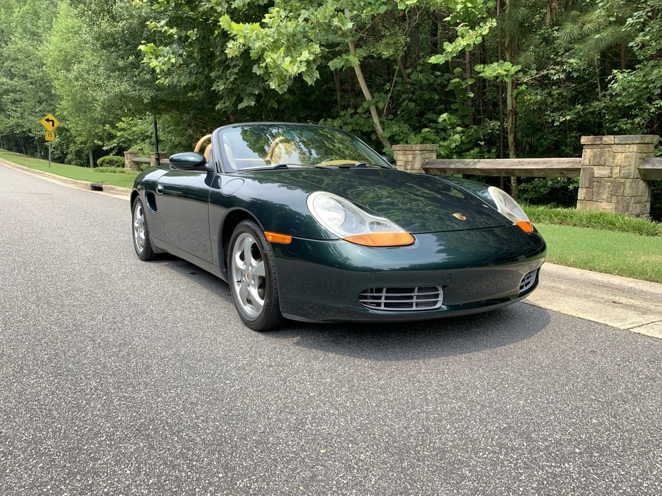 2002 Porsche 986 Boxster - Image 13 of 31