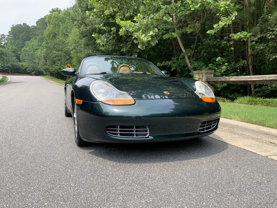 2002 Porsche 986 Boxster - Image 11 of 31