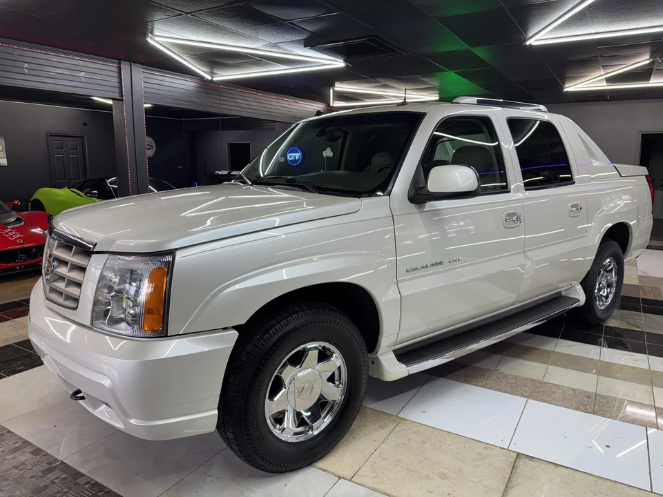 2003 Cadillac Escalade & EXT 2nd Gen - Image 12 of 31