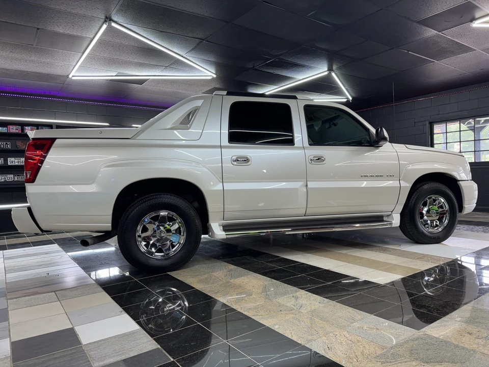 2003 Cadillac Escalade & EXT 2nd Gen - Image 30 of 31