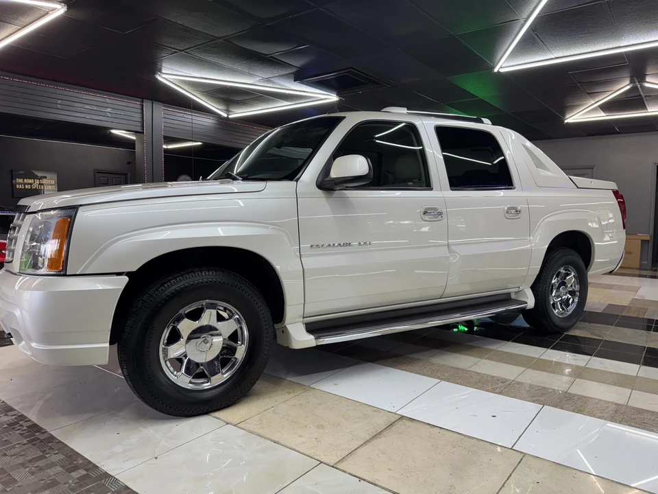 2003 Cadillac Escalade & EXT 2nd Gen - Image 14 of 31