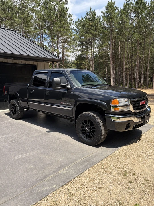 2003 GMC Sierra Heavy Duty 2nd Gen - Image 6 of 31