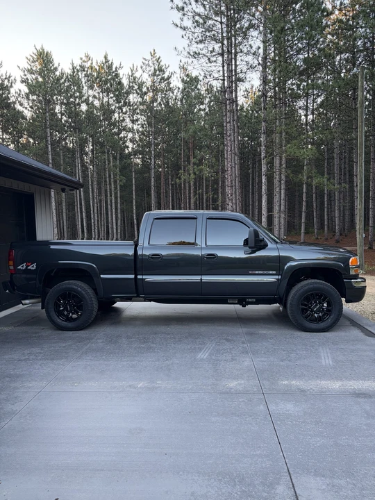 2003 GMC Sierra Heavy Duty 2nd Gen - Image 8 of 31