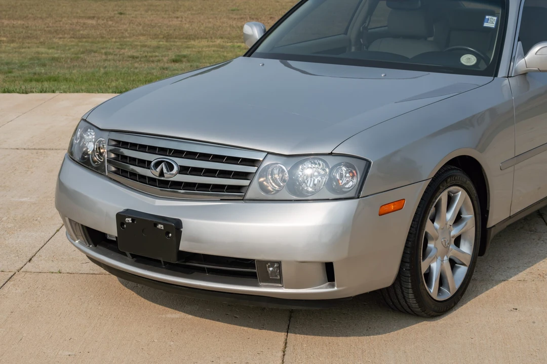 2003 Infiniti M 3rd Gen - Image 25 of 31