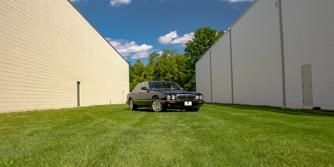 2003 Jaguar X308 XJ - Image 31 of 31