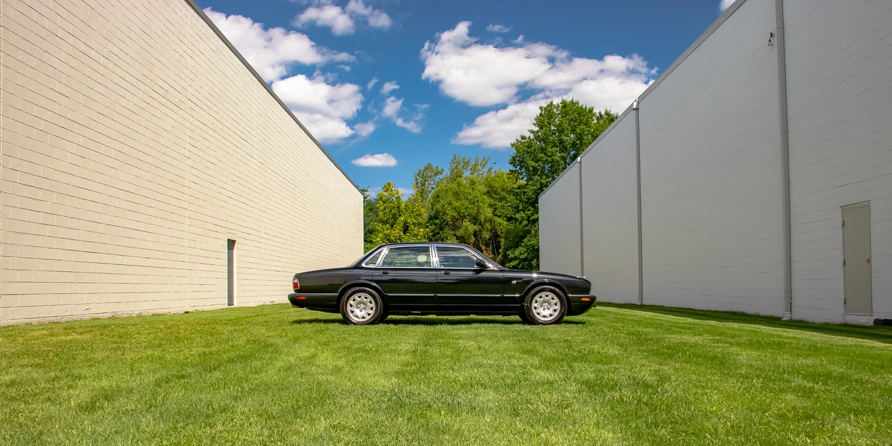 2003 Jaguar X308 XJ - Image 26 of 31