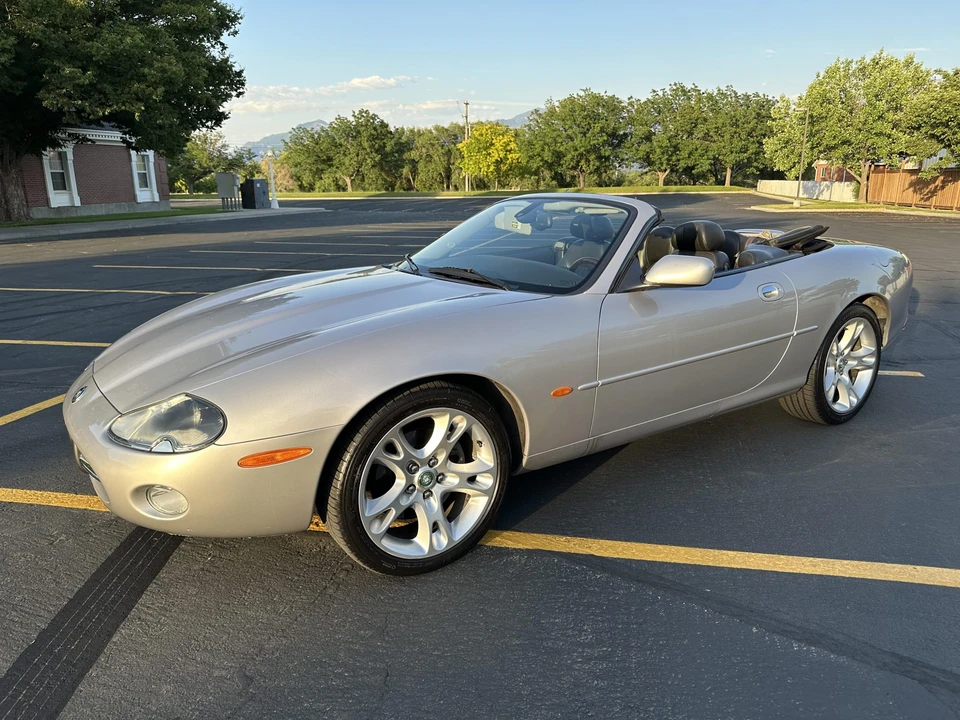 2003 Jaguar X100 XK8 - Image 11 of 31