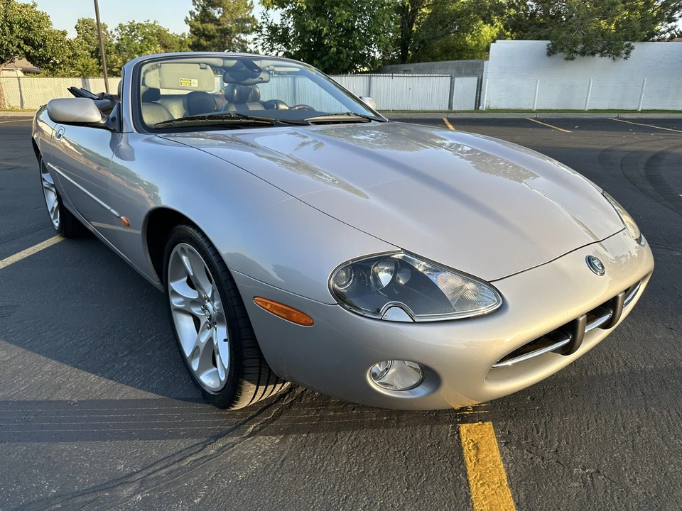 2003 Jaguar X100 XK8 - Image 5 of 31