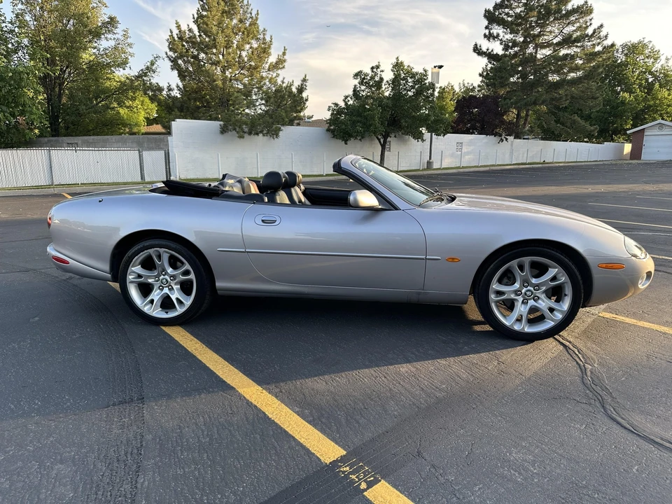 2003 Jaguar X100 XK8 - Image 25 of 31