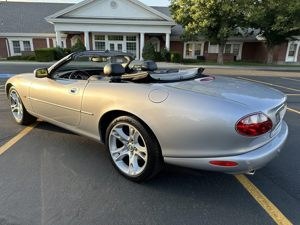 2003 Jaguar X100 XK8 - Image 18 of 31