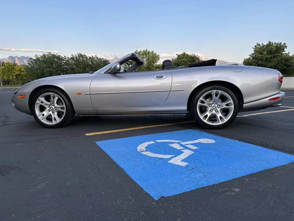 2003 Jaguar X100 XK8 - Image 17 of 31