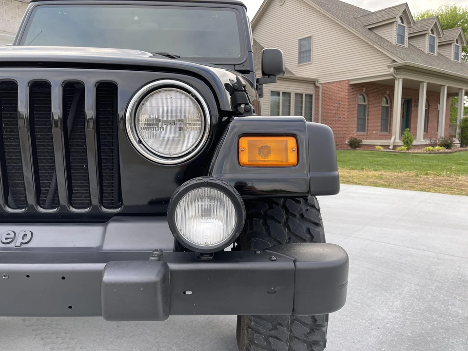 2003 Jeep TJ Wrangler - Image 30 of 31