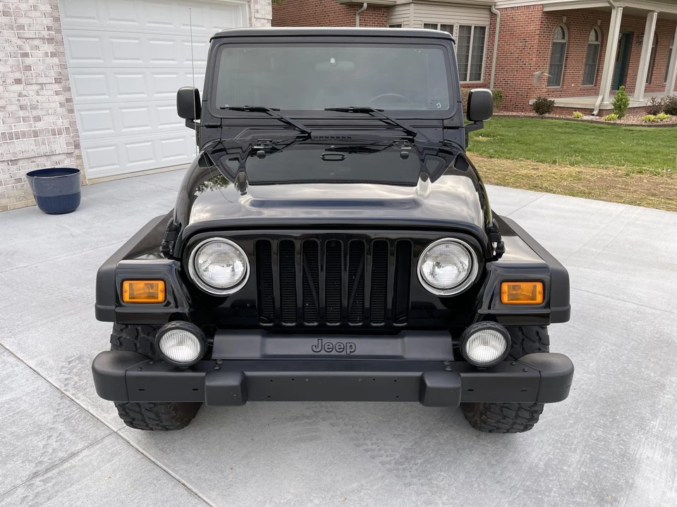 2003 Jeep TJ Wrangler - Image 2 of 31