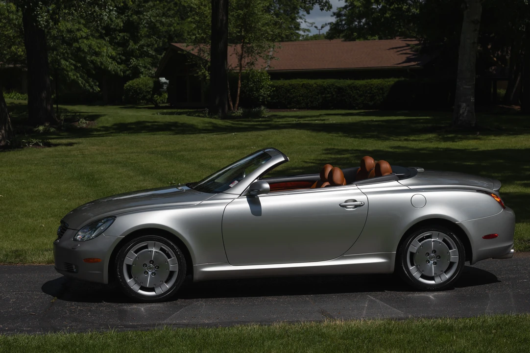 2003 Lexus SC430 - Image 5 of 31