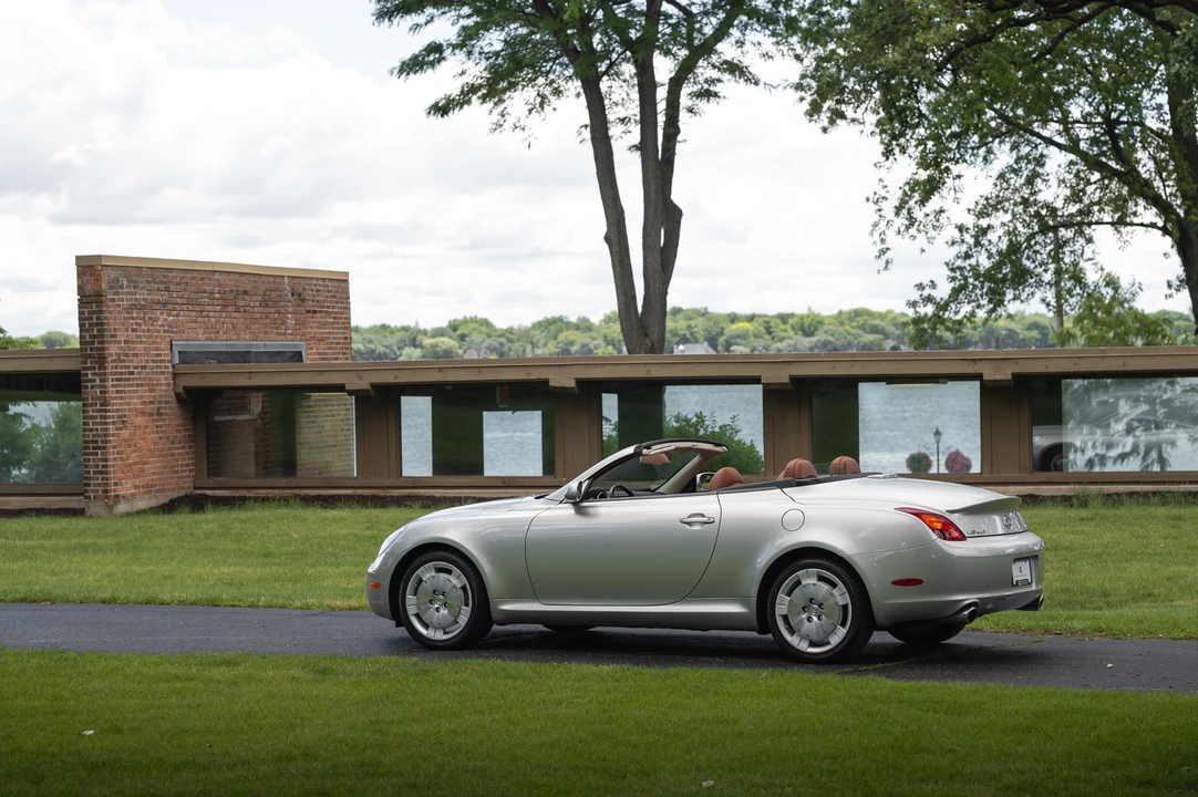 2003 Lexus SC430 - Image 24 of 31