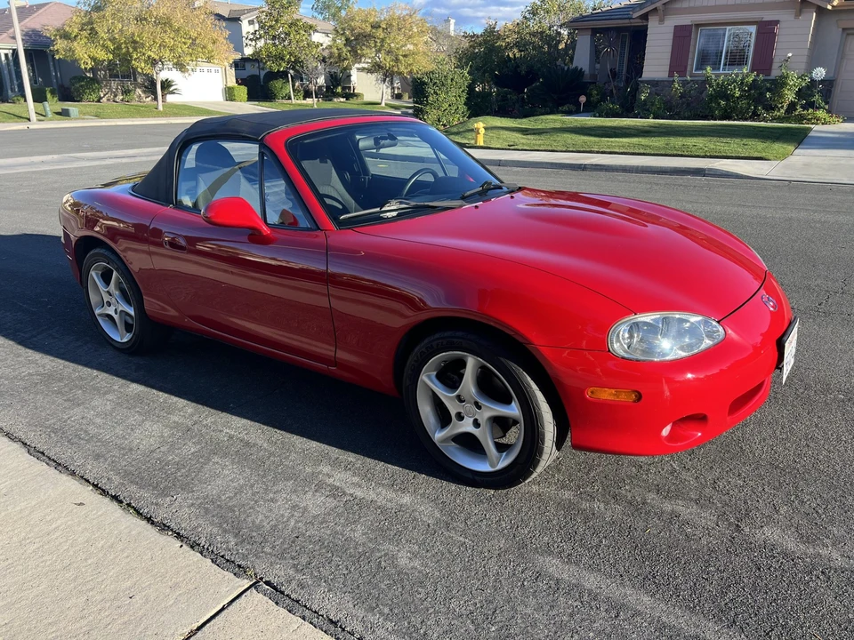 2003 Mazda NB MX-5 Miata - Image 16 of 31