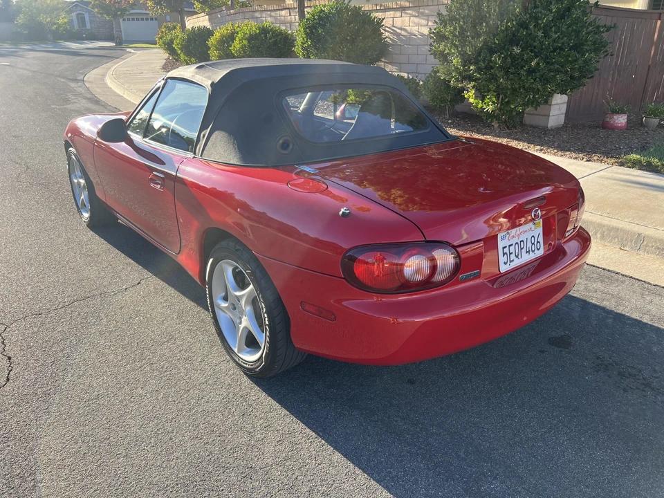 2003 Mazda NB MX-5 Miata - Image 21 of 31