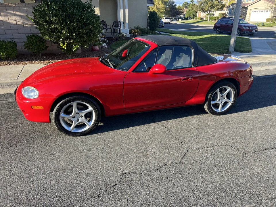 2003 Mazda NB MX-5 Miata - Image 24 of 31