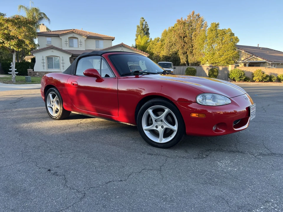 2003 Mazda NB MX-5 Miata - Image 2 of 31