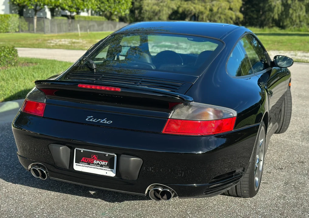 2003 Porsche 996 Turbo - Image 13 of 31