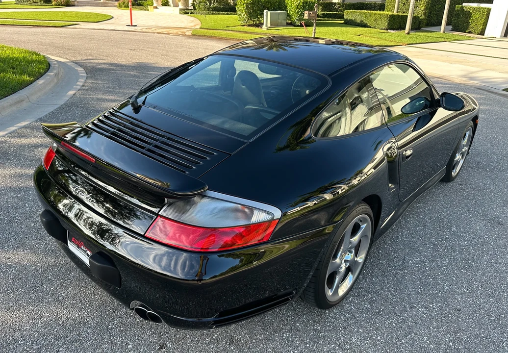2003 Porsche 996 Turbo - Image 14 of 31