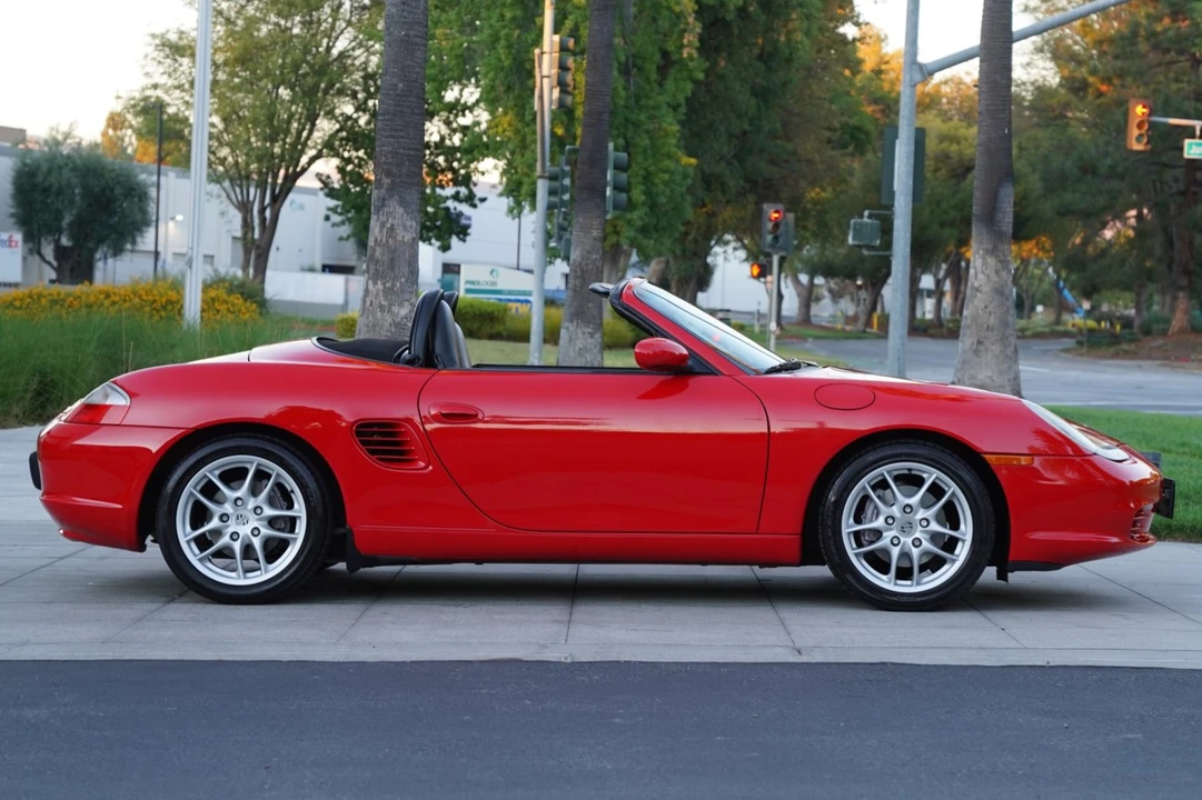 2003 Porsche 986 Boxster - Image 16 of 31
