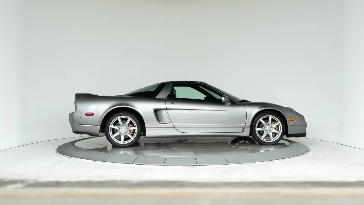 2004 Acura NA2 NSX - Image 8 of 31
