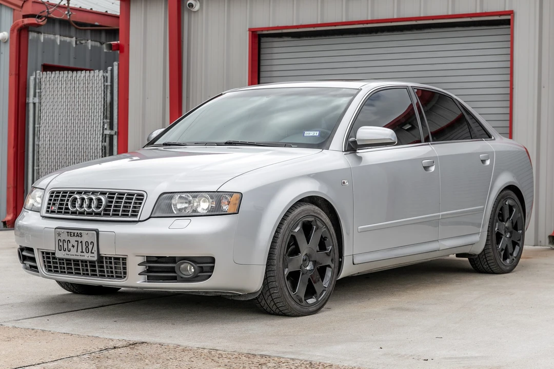 2004 Audi B6 S4 - Image 8 of 31
