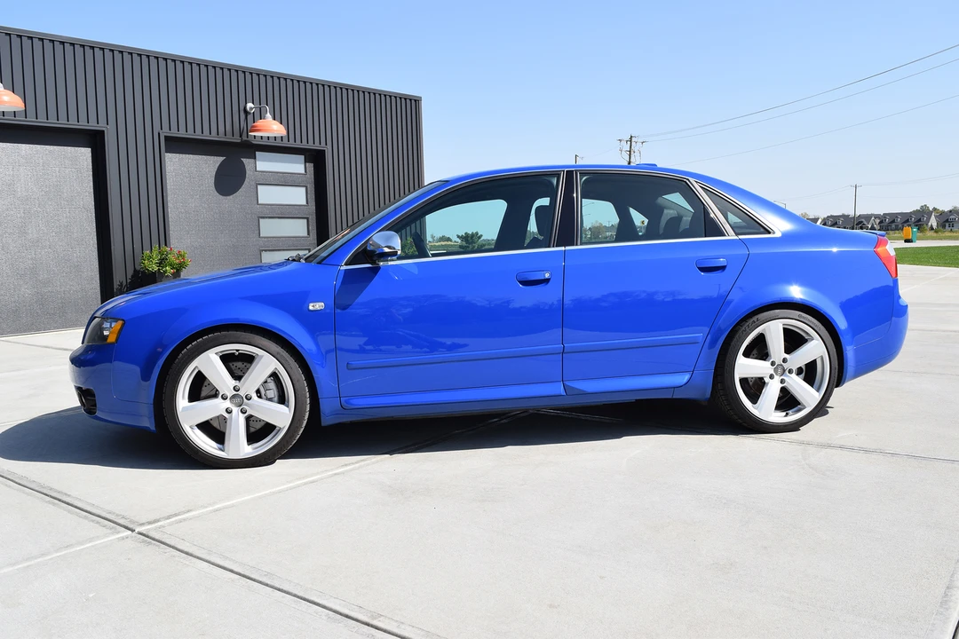 2004 Audi B6 S4 - Image 2 of 31