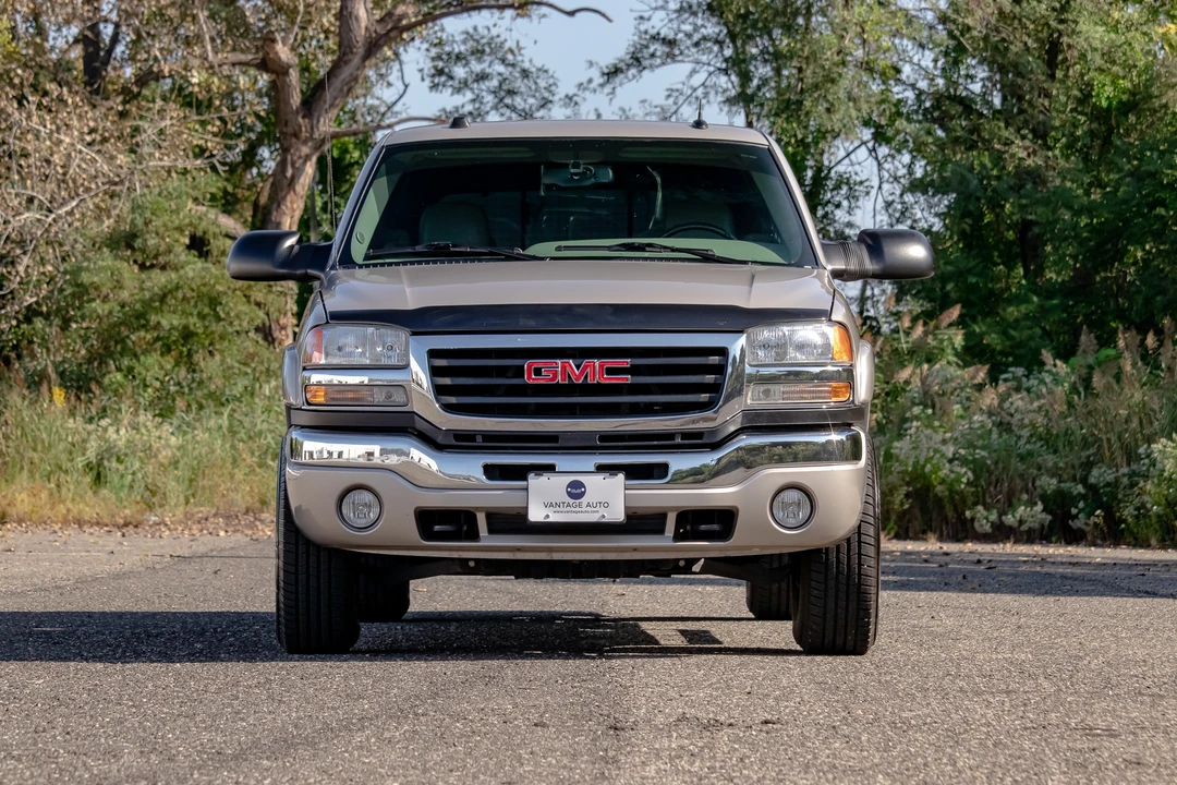 2004 GMC Sierra Heavy Duty 2nd Gen - Image 15 of 31