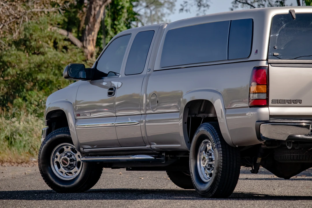 2004 GMC Sierra Heavy Duty 2nd Gen - Image 21 of 31