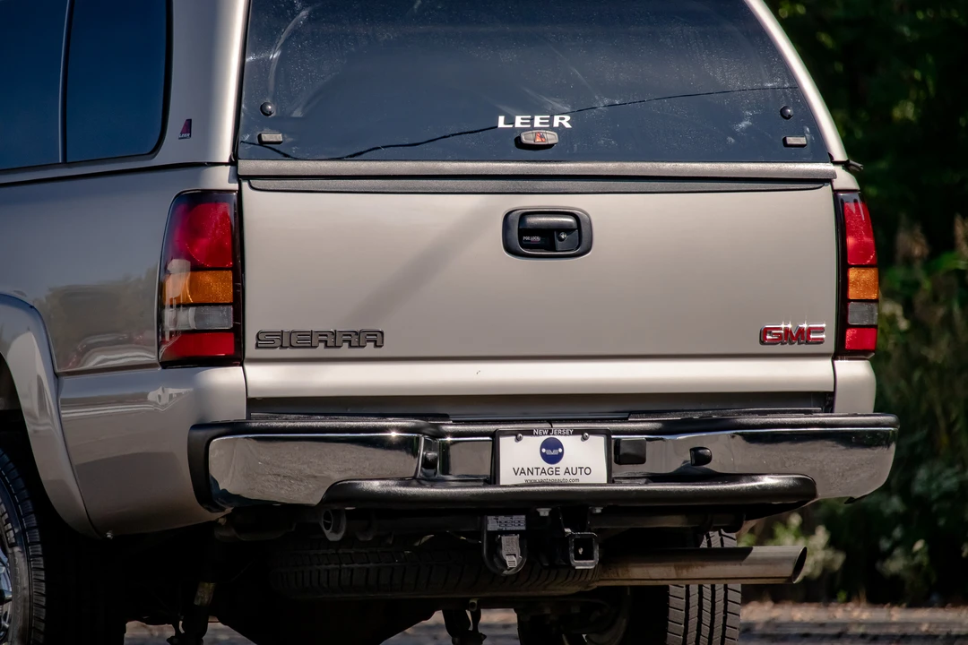 2004 GMC Sierra Heavy Duty 2nd Gen - Image 22 of 31
