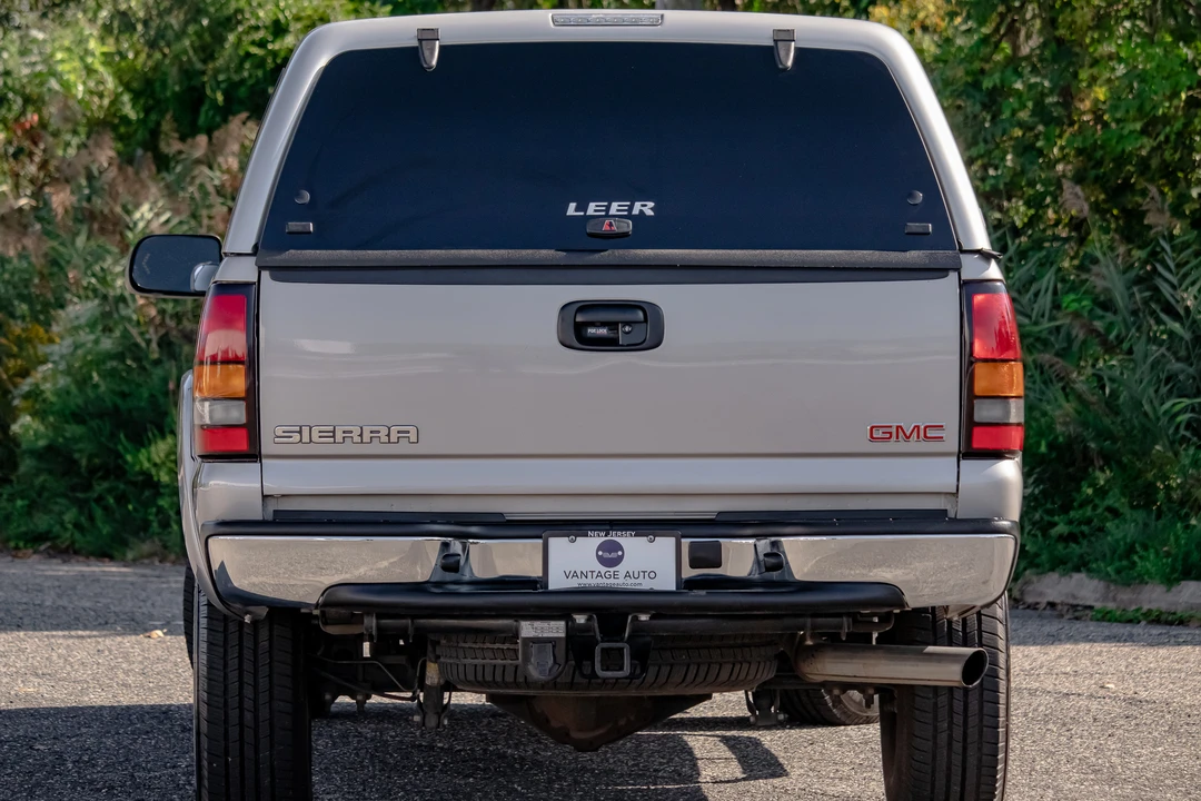2004 GMC Sierra Heavy Duty 2nd Gen - Image 23 of 31