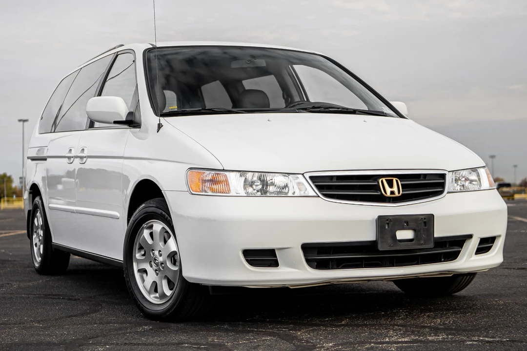 2004 Honda Odyssey - Image 8 of 31