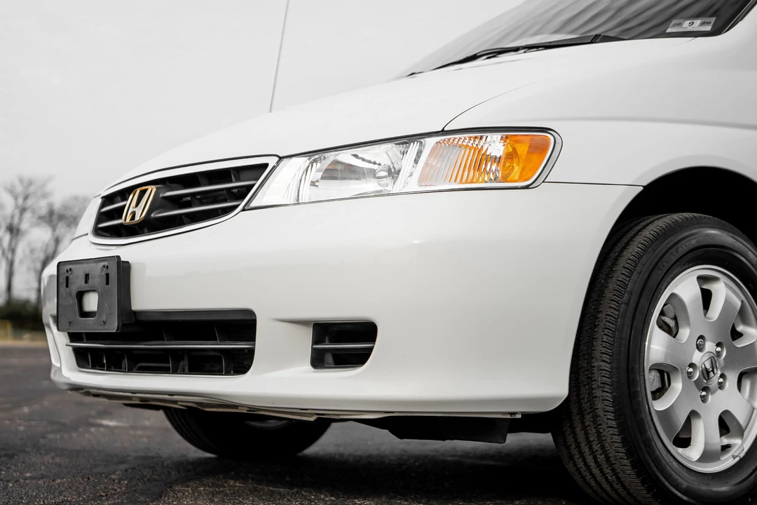 2004 Honda Odyssey - Image 19 of 31