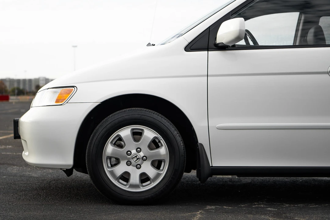2004 Honda Odyssey - Image 21 of 31