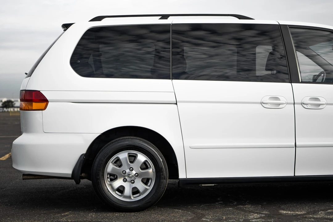 2004 Honda Odyssey - Image 29 of 31