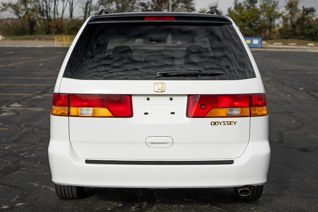 2004 Honda Odyssey - Image 14 of 31