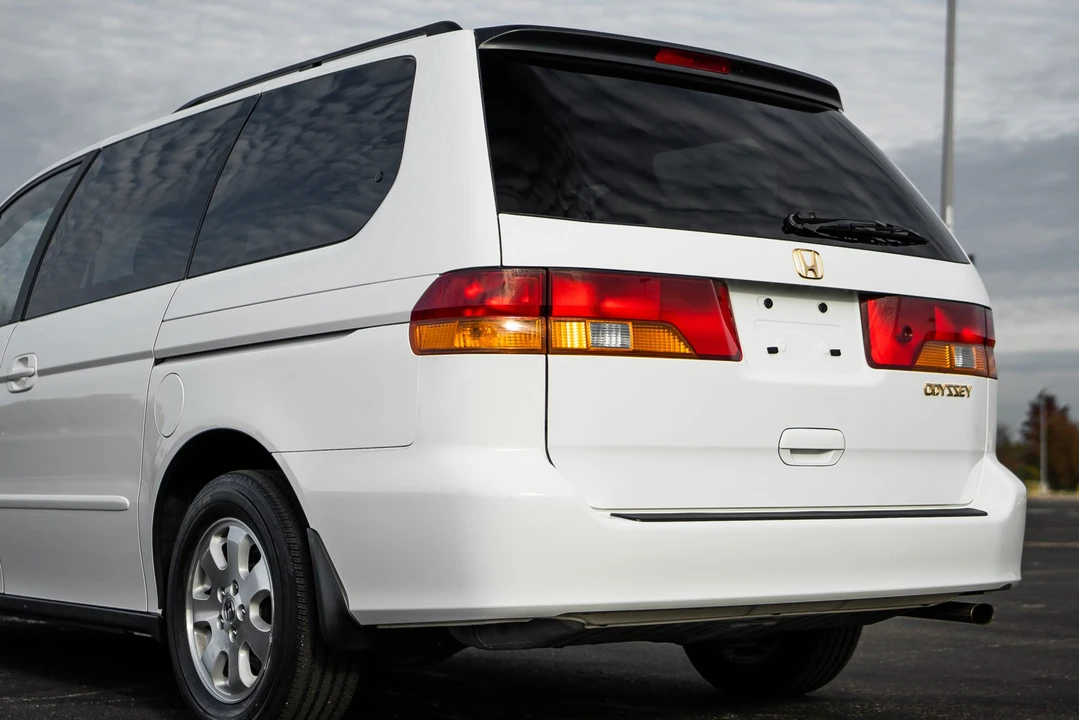 2004 Honda Odyssey - Image 25 of 31