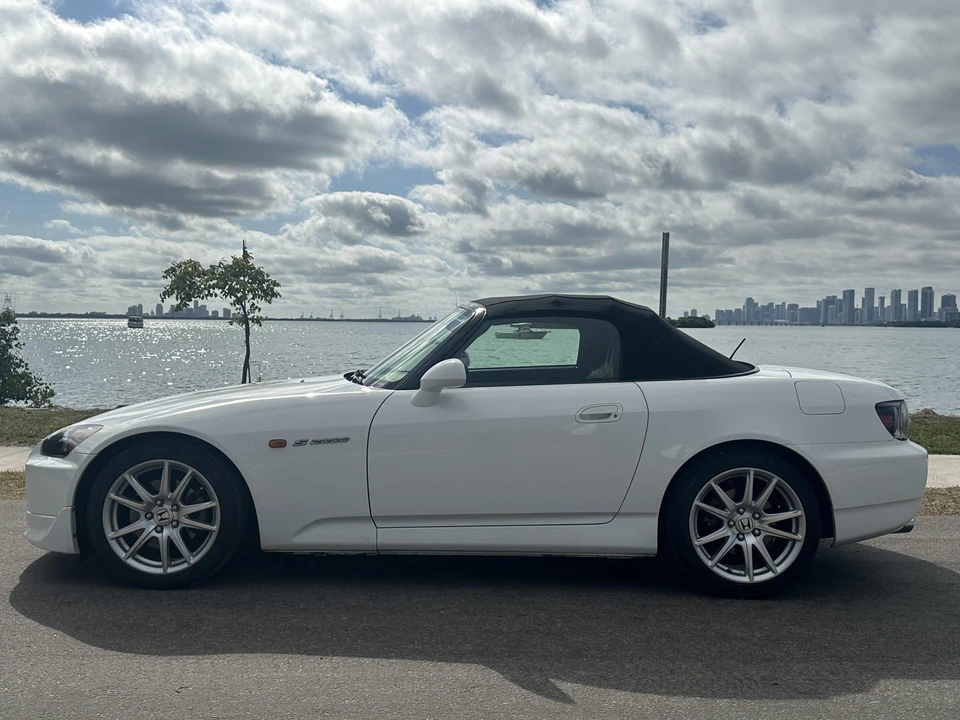 2004 Honda AP2 S2000 - Image 25 of 31