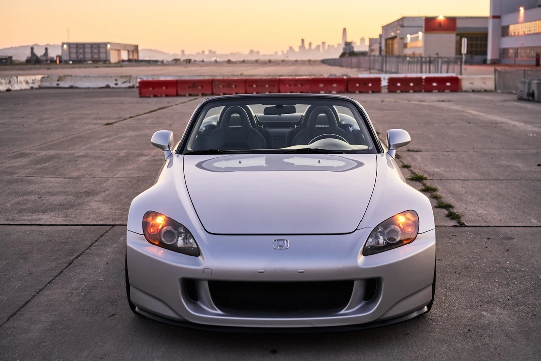 2004 Honda AP2 S2000 - Image 2 of 31