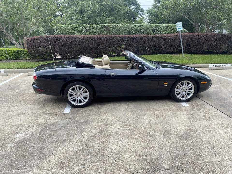 2004 Jaguar X100 XKR - Image 12 of 31