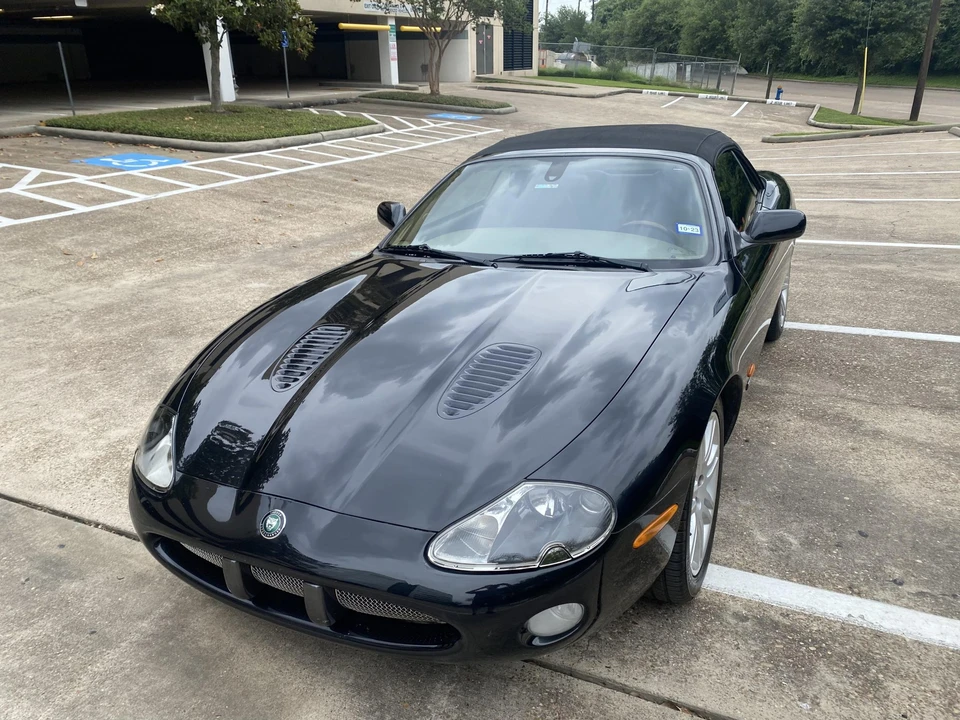 2004 Jaguar X100 XKR - Image 2 of 31